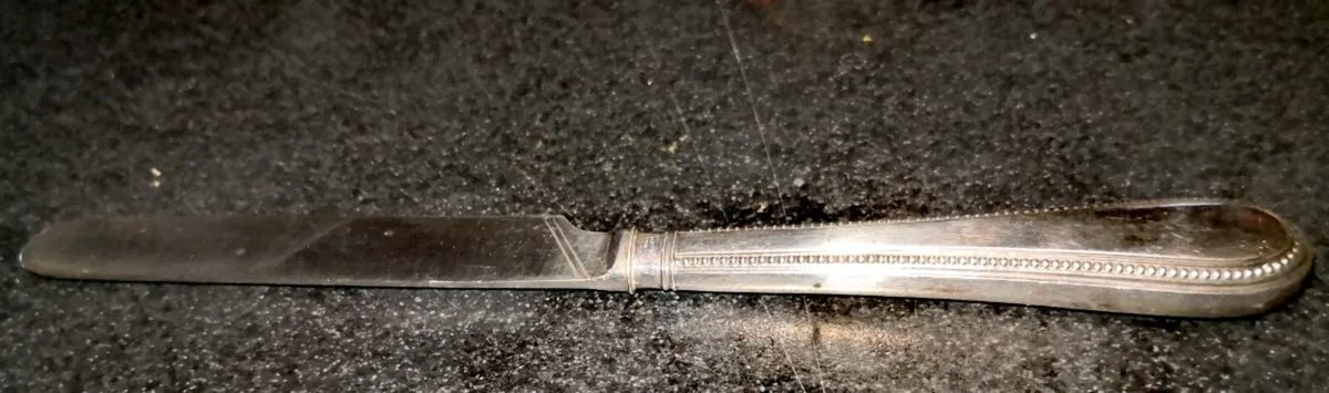 Sterling silver knife - Image 1