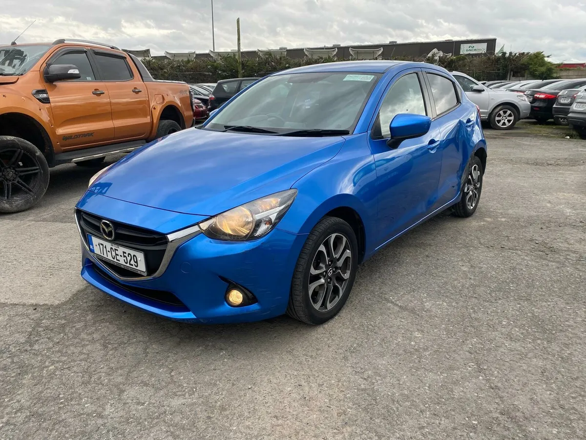 Mazda 2 ,2017 light damage driving - Image 1