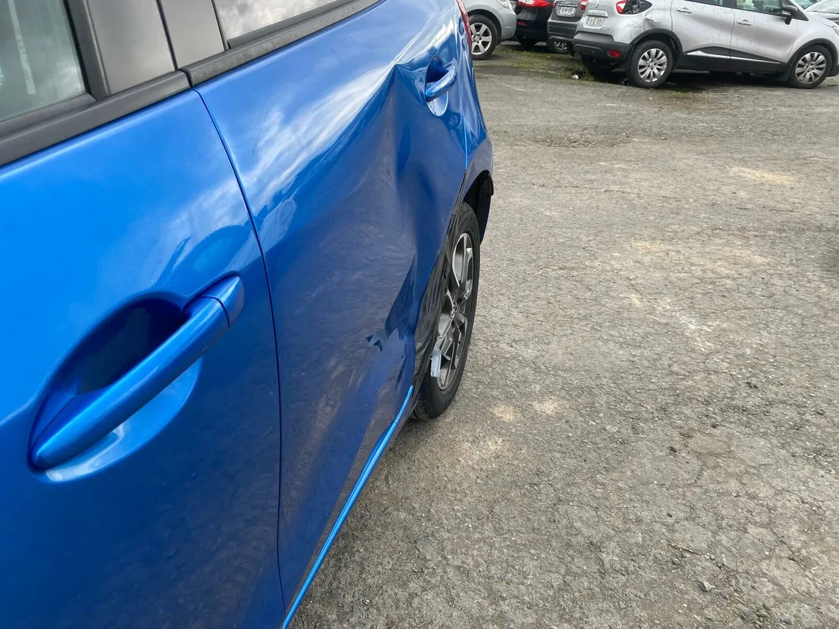 Mazda 2 ,2017 light damage driving - Image 2