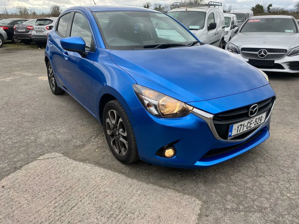 Mazda 2 ,2017 light damage driving - Image 4