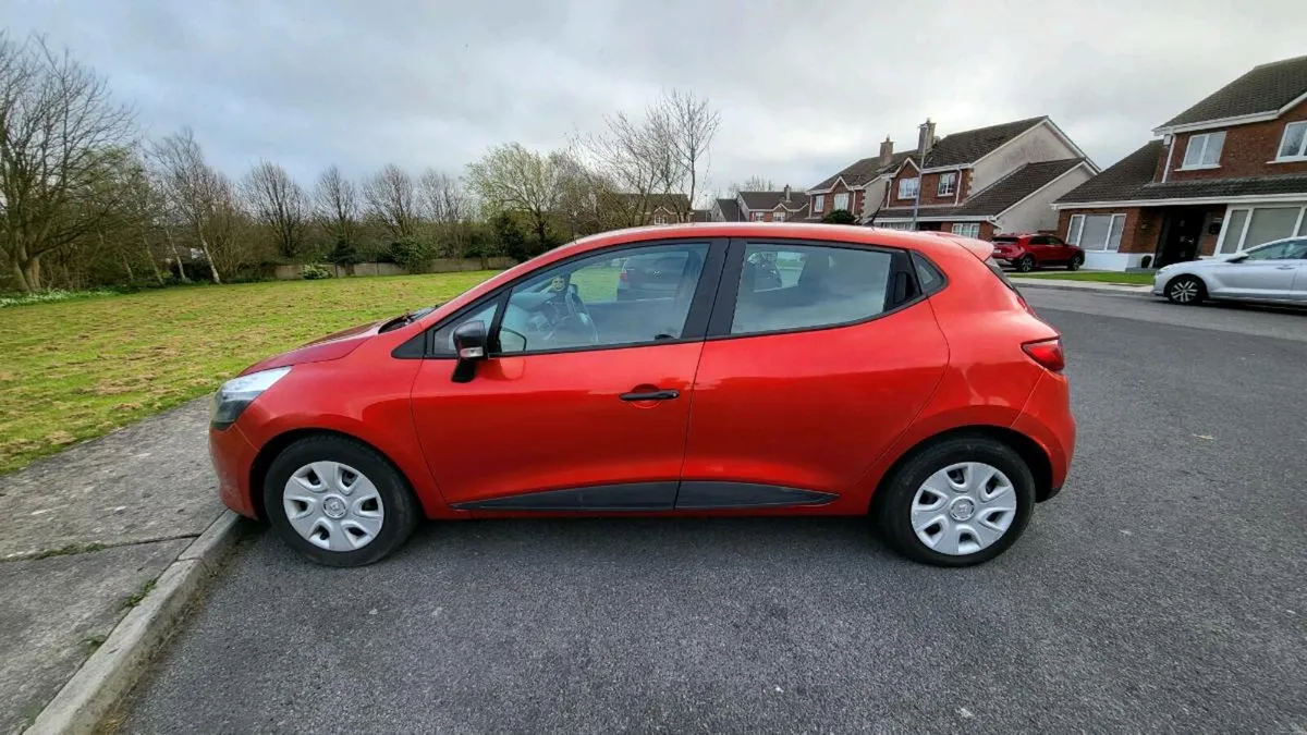 Renault clio 1.2 petrol NEW NCT TEST - Image 1