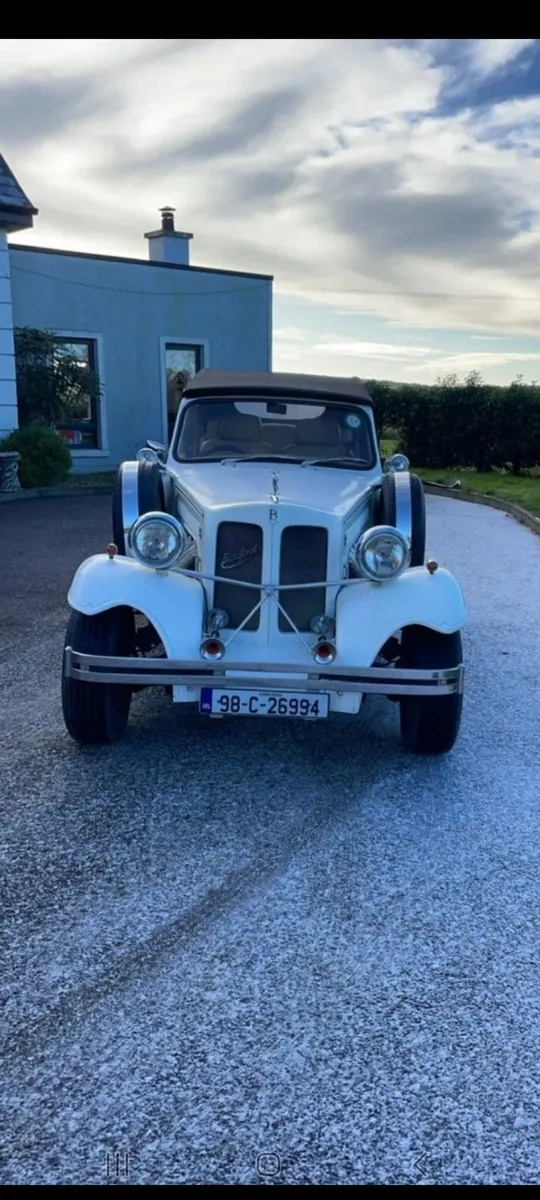 Wedding car hire - Image 1