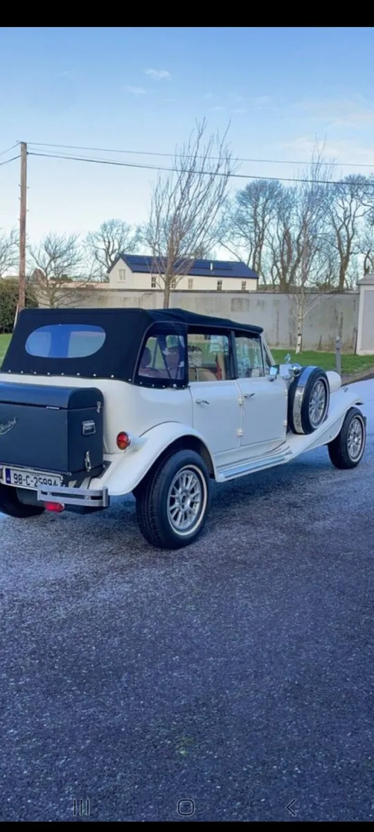Wedding car hire - Image 2