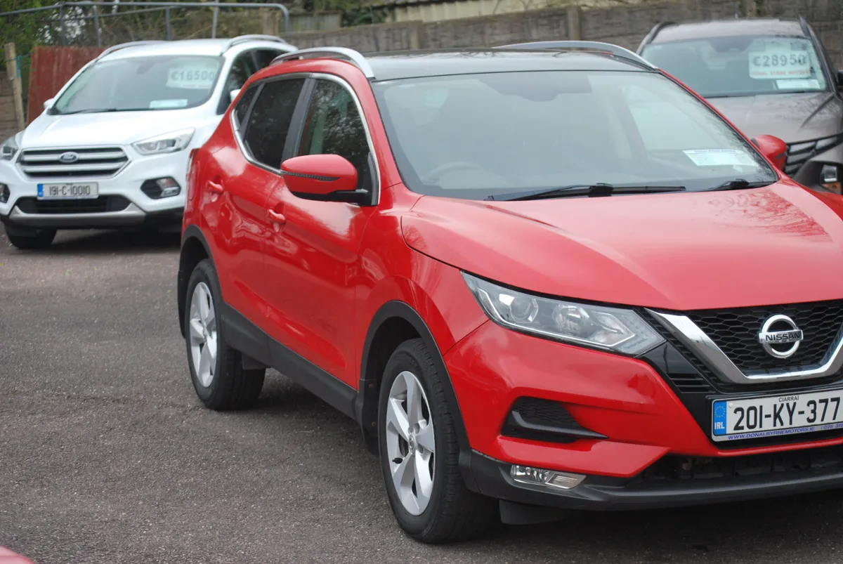 Nissan Qashqai 2020 SE 1.5 diesel - Image 3