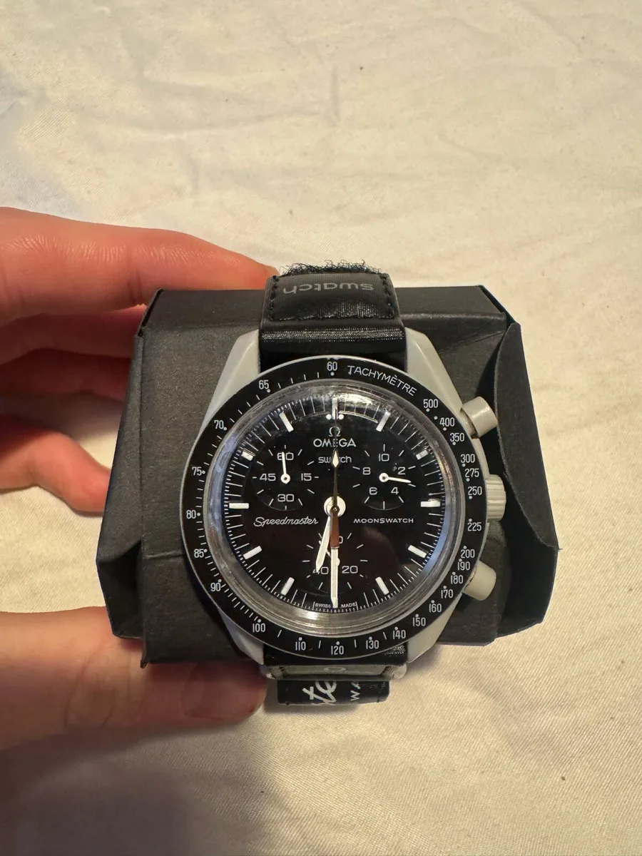 Moonswatch omega - Image 1