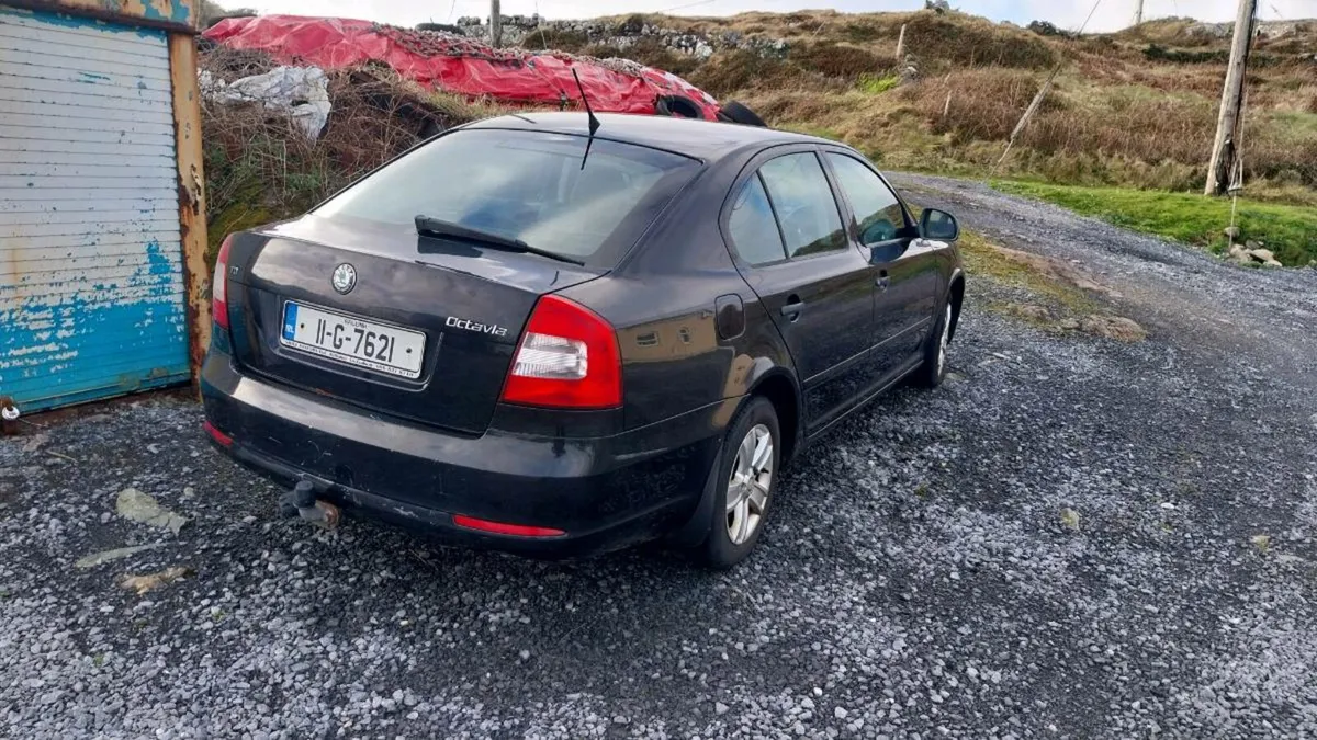Skoda octivia for breaking or sell - Image 2