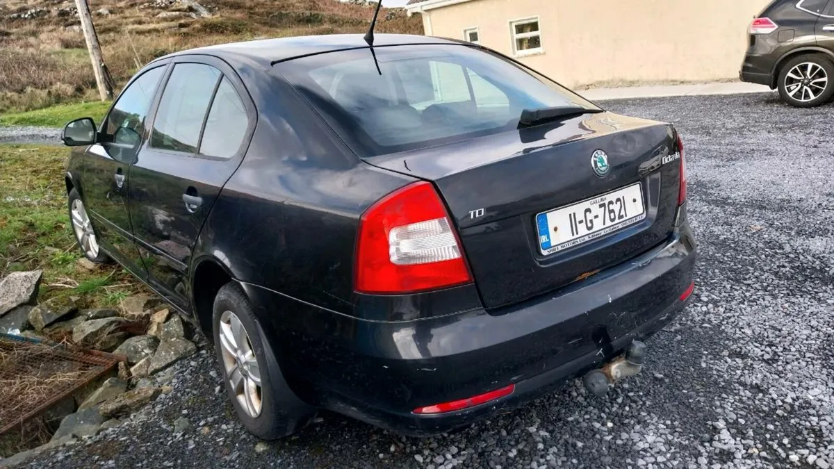 Skoda octivia for breaking or sell - Image 3