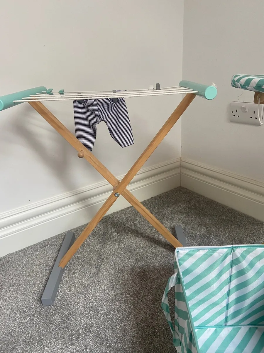 Wooden Laundry Set - Image 3
