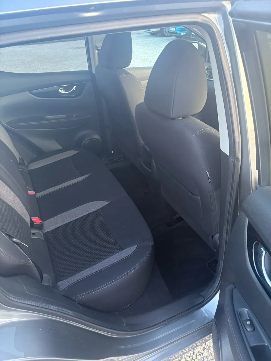 Nissan Qashqai 2020 DIESEL - Image 4