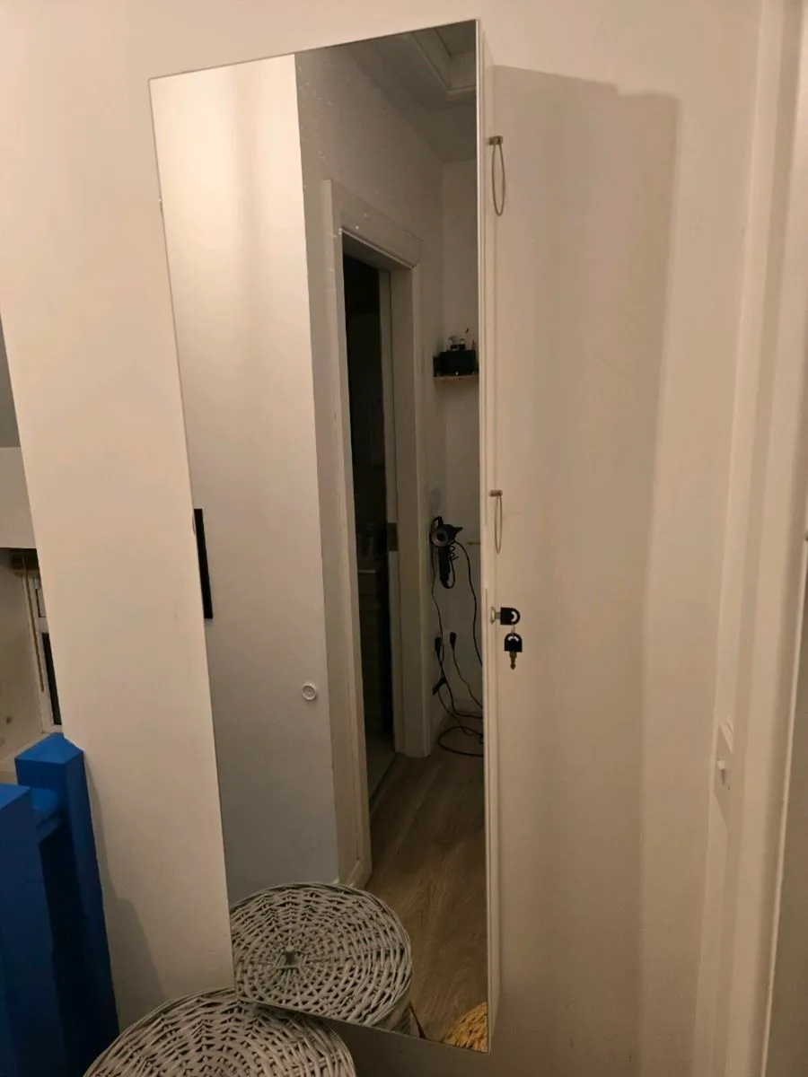 Wall jewellery cabinet with mirror - Image 1