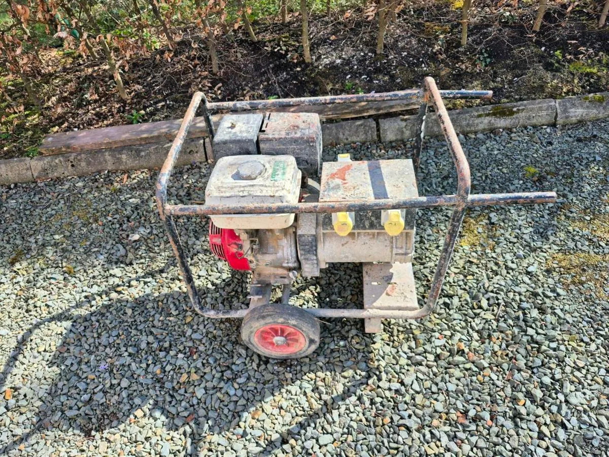 110 volt Honda Generator - Image 3