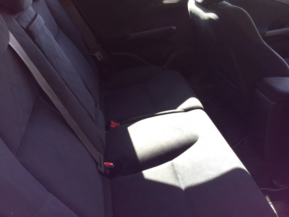 Honda Civic 2014 - Image 3