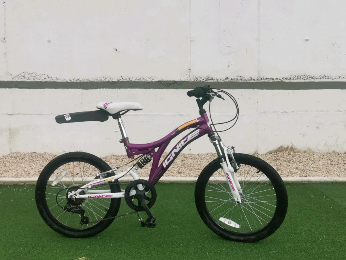Kids bike - Image 1