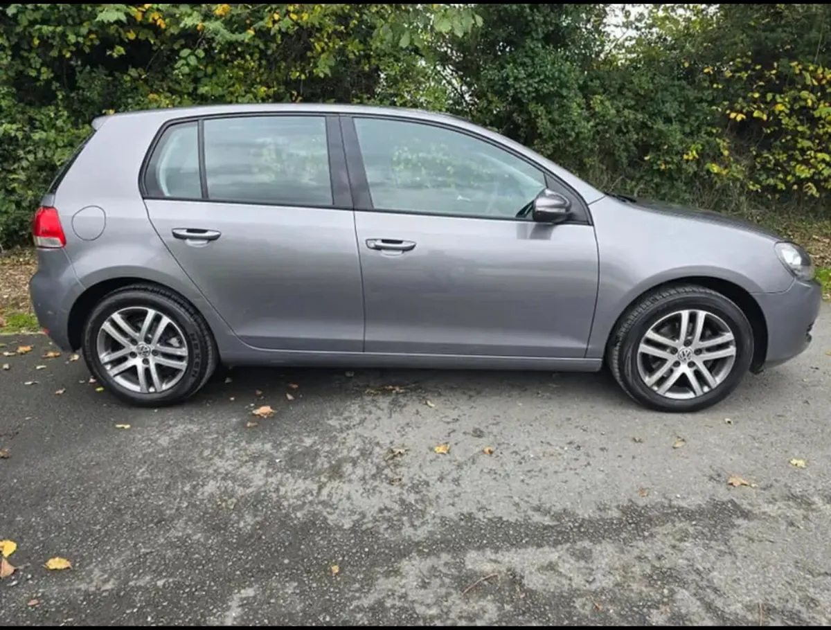 VOLKSWAGEN GOLF 1.4 TSI - Image 4