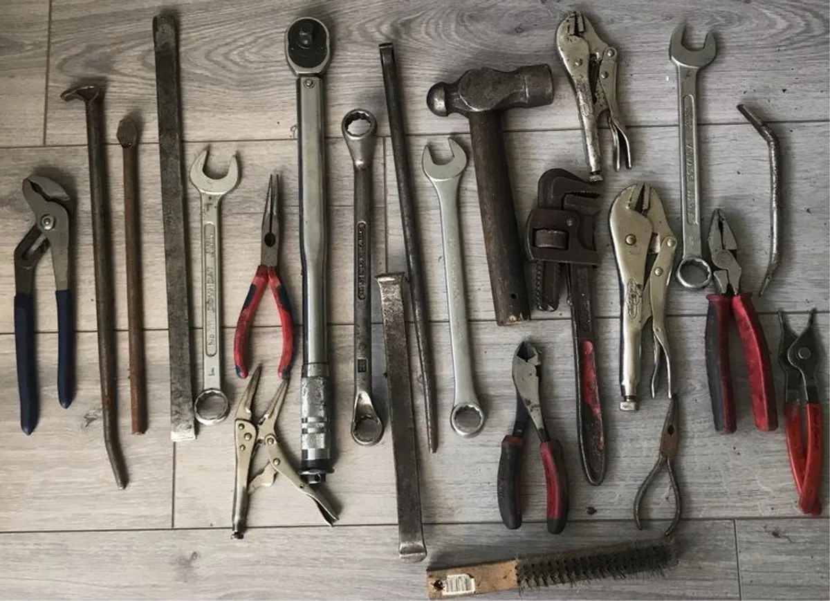 Over 200 mechanics tools from the 1970s and 80s upwards when tools were made to last too many to list see pictures - Image 4