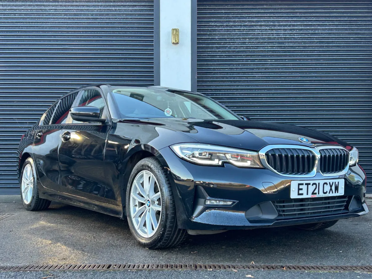 BMW 3-Series 2021 - Image 1