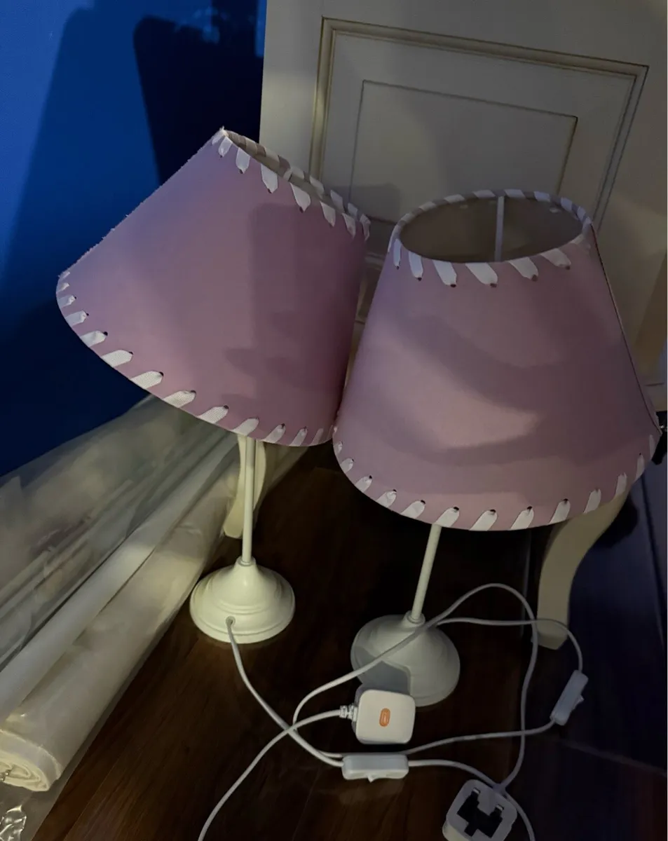 Girls bedroom furniture - Image 4