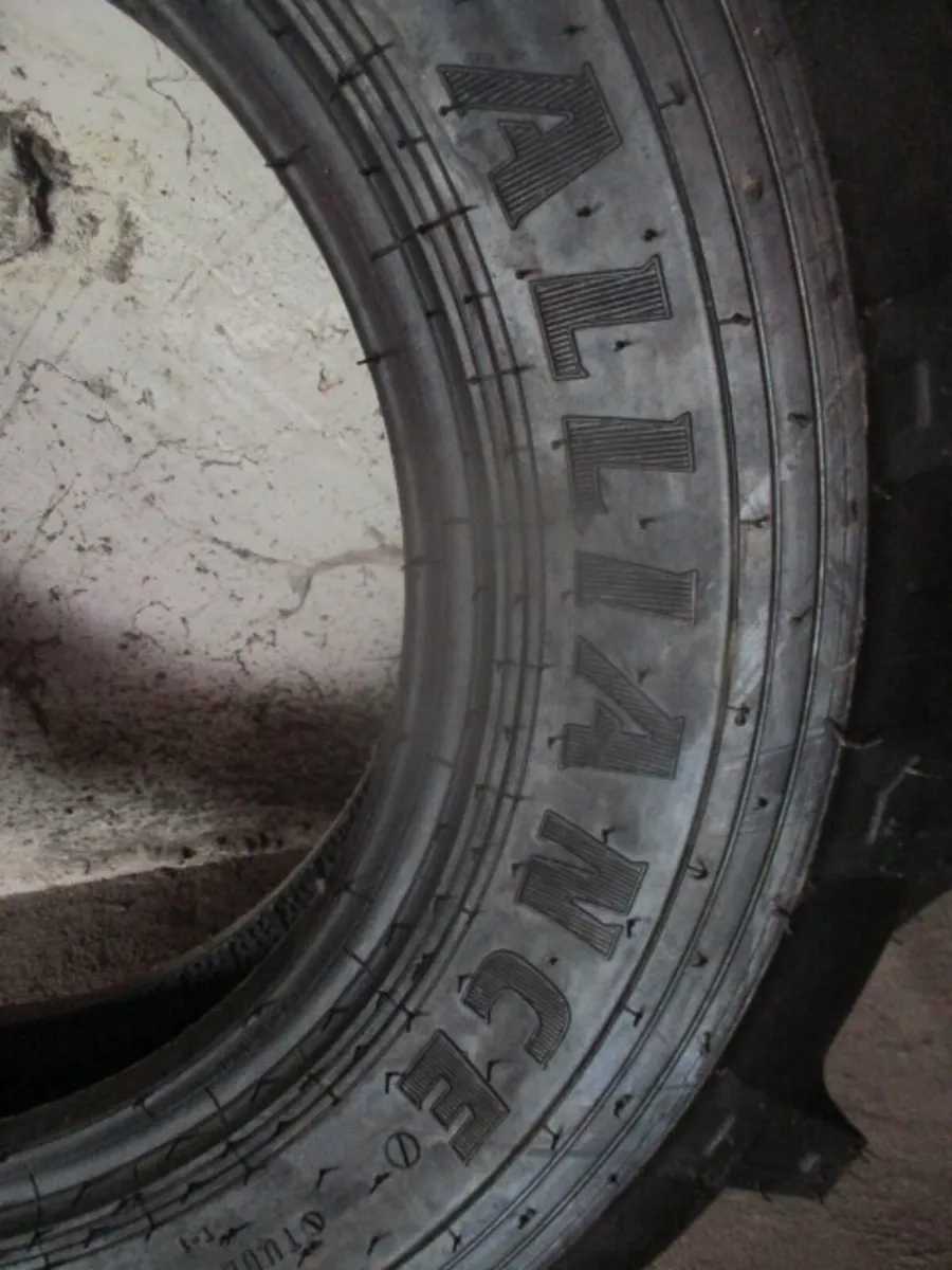 New Alliance 750-16 Front 4wd Grip Tyres for 2wd - Image 4