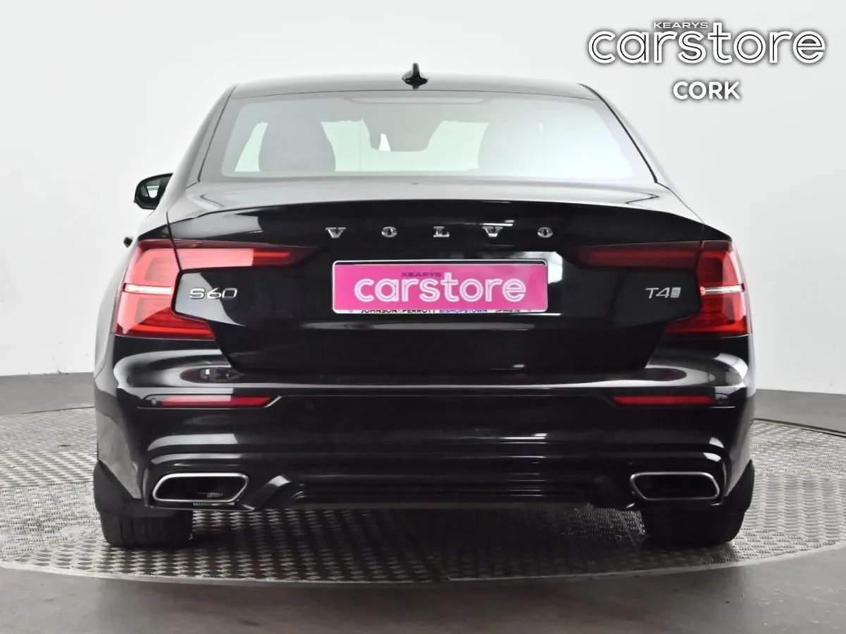 Volvo S60 T4 (190hp) R-design Automatic - Image 4