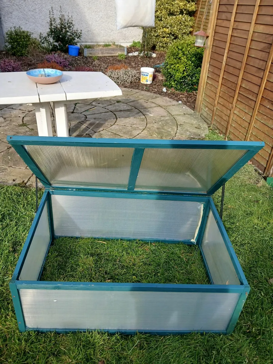 Garden equipment - Image 4