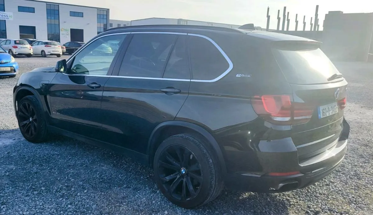 BMW X5 2016 40E SE XDrive Plugin Hybrid - Image 4