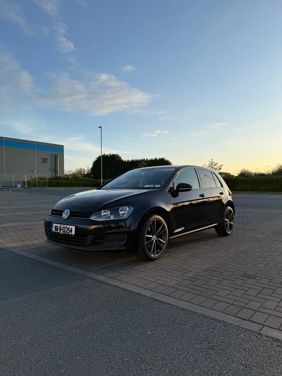 2016 Volkswagen Golf 1.6 TDI - Image 1