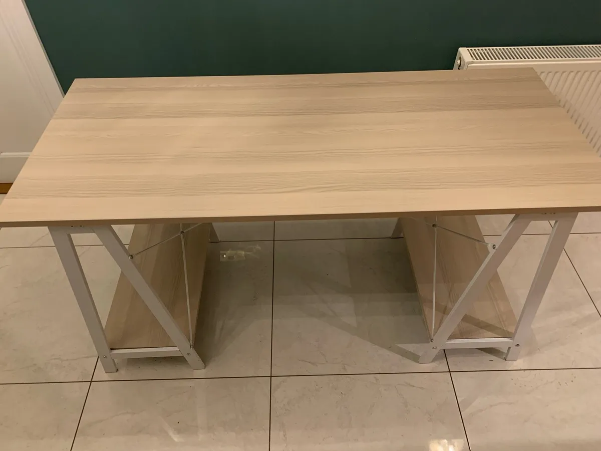 Desk - Image 3