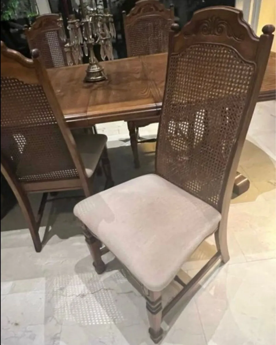 Oak Dining Room Table - Image 4
