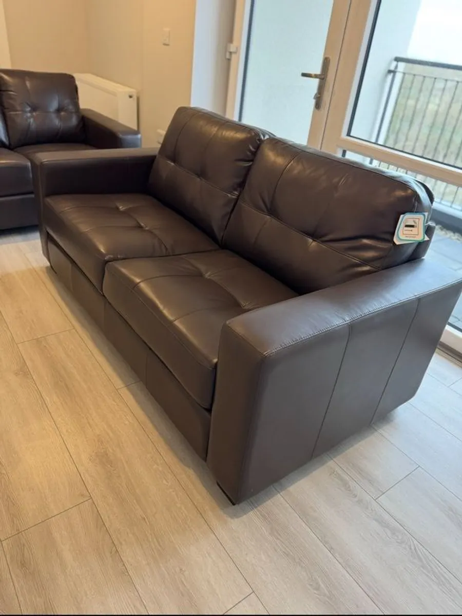 3+2 sofas - Image 3