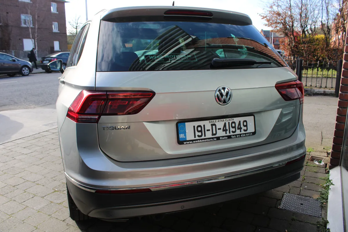 Volkswagen Tiguan 2.0 TDI HIGHLINE 2019 - Image 4