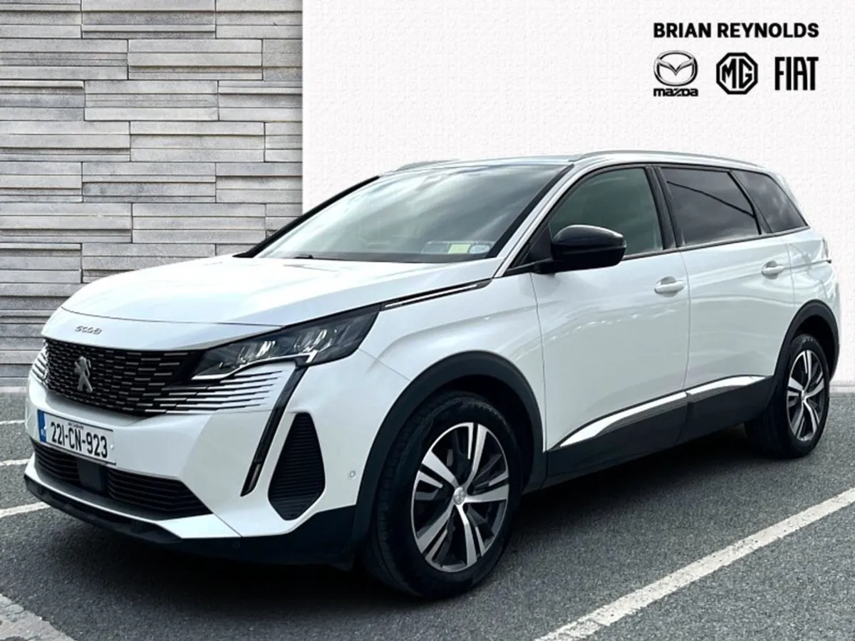 Peugeot 5008 1.2 Puretech 130bhp Allure - Image 1
