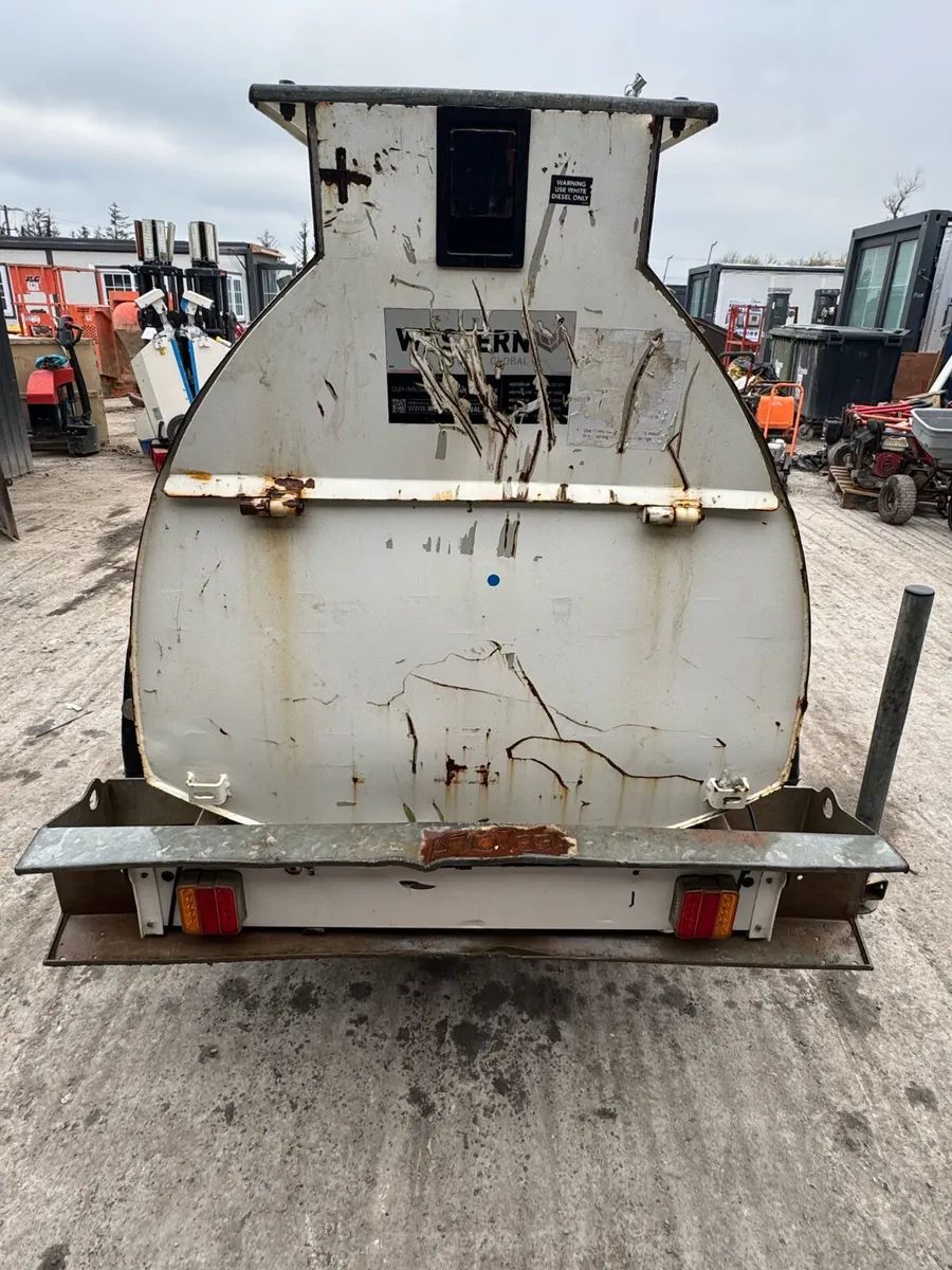 Western 950L Single Axle Fuel Bowser - Image 4