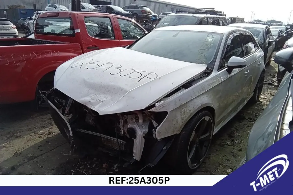2015 AUDI A3 BREAKING FOR PARTS - Image 3