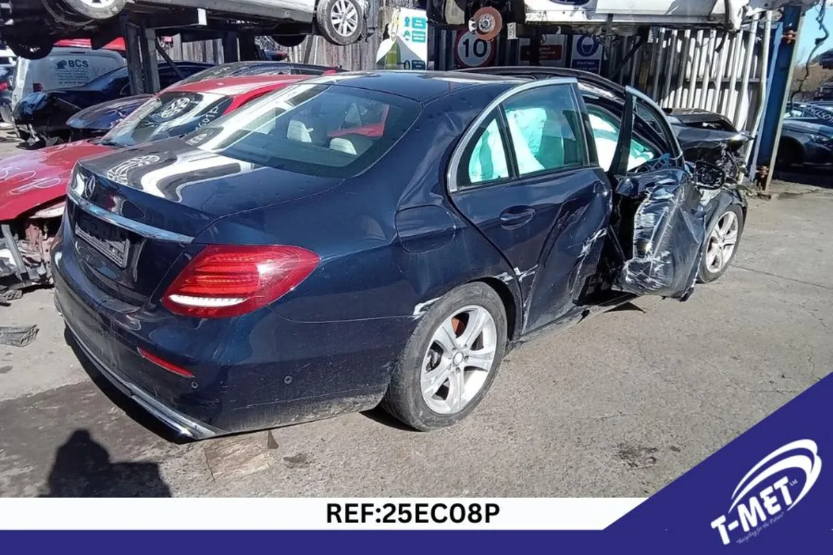 2016 MERCEDES E-CLASS BREAKING FOR PARTS - Image 4