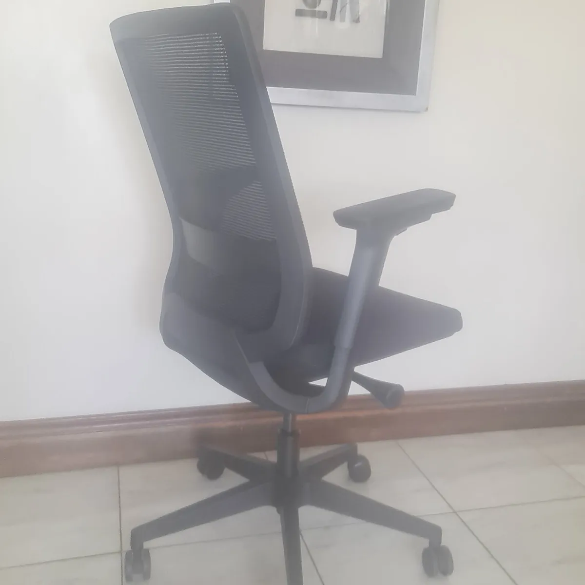Black executive netback office chairs 5 available - Image 2