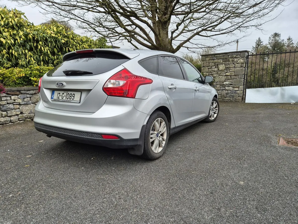 Ford Focus - Image 4
