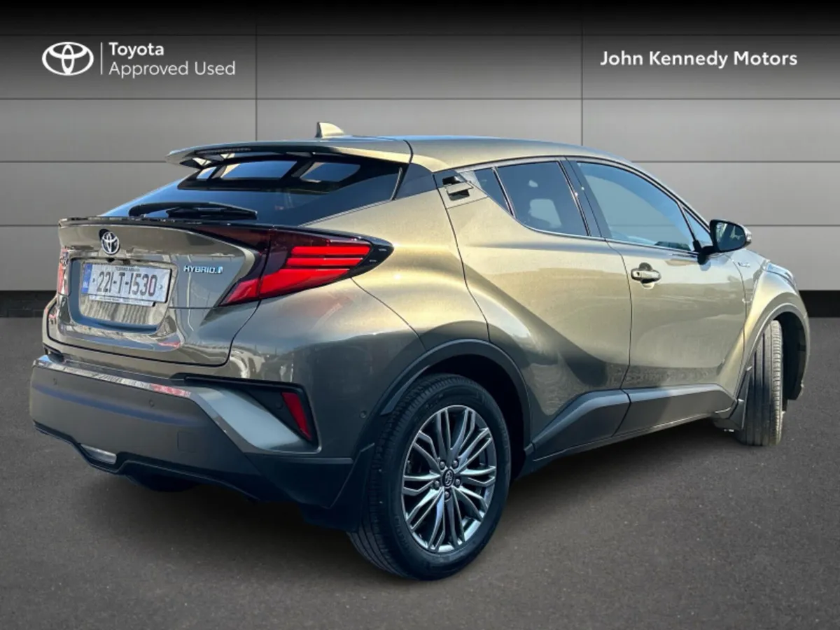 Toyota C-HR SOL 4DR AUTO - Image 2