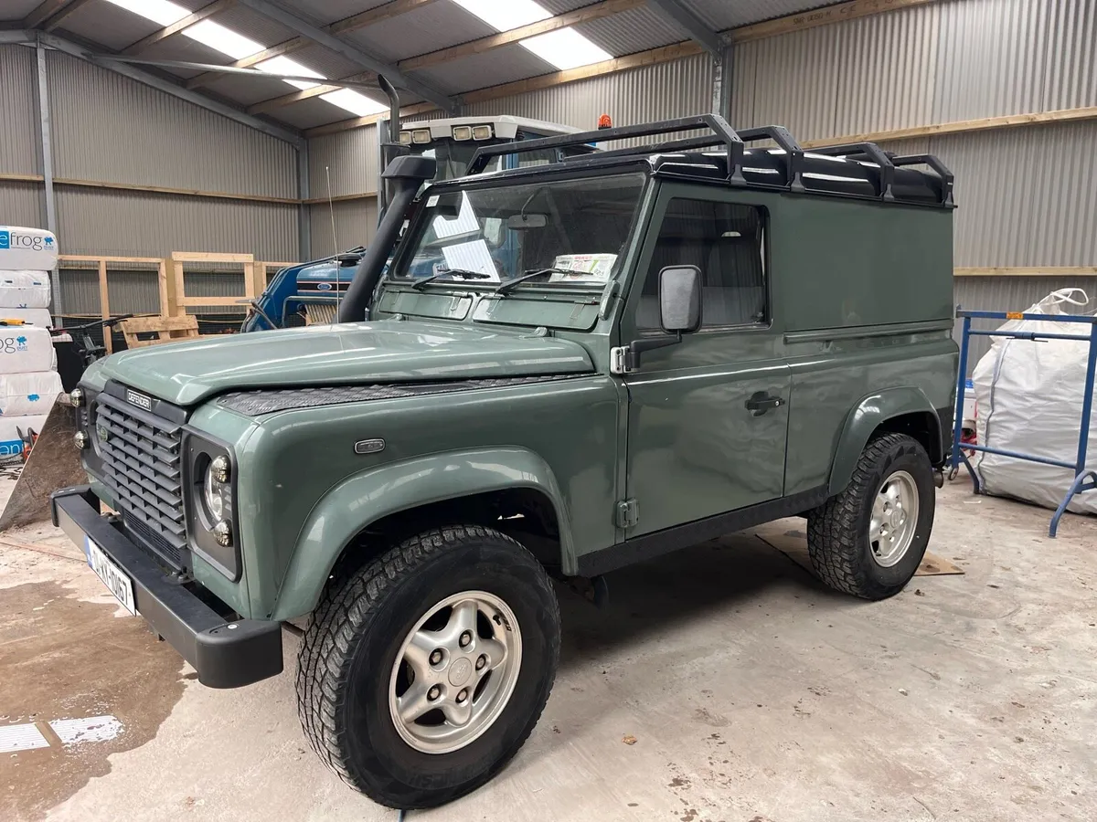 Land Rover Defender TD5 - Fresh CVRT - Image 1