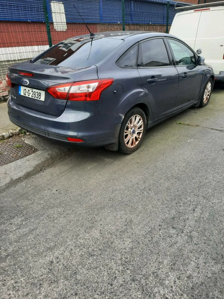 Ford focus - Image 2