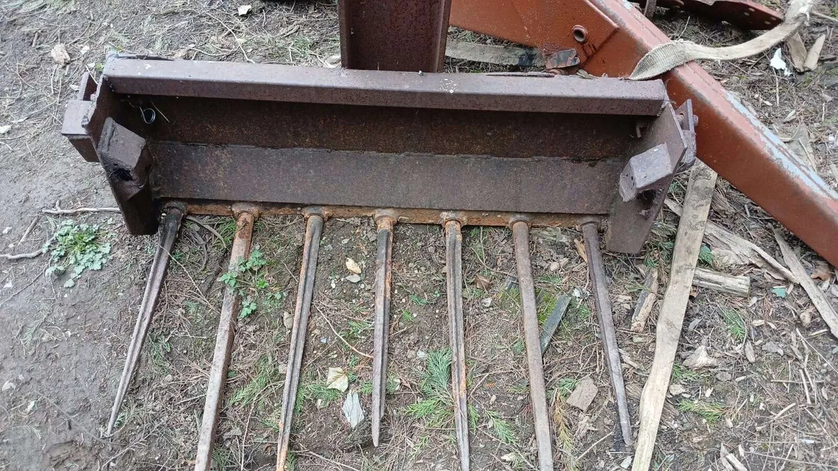 MF loader - Image 3
