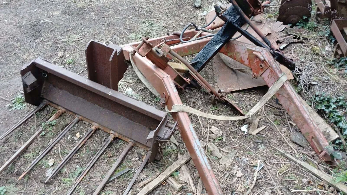 MF loader - Image 4