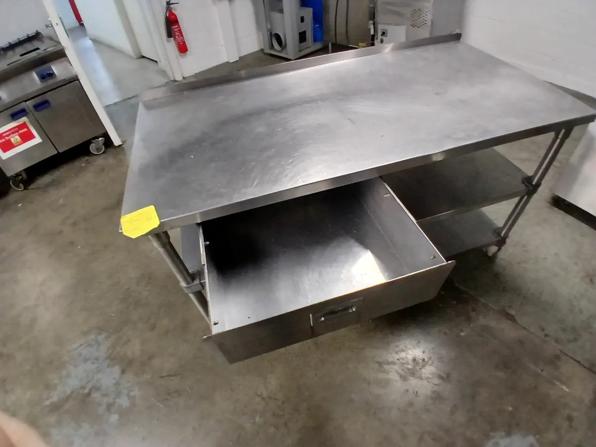Stainless steel table on wheels delivered - Image 1