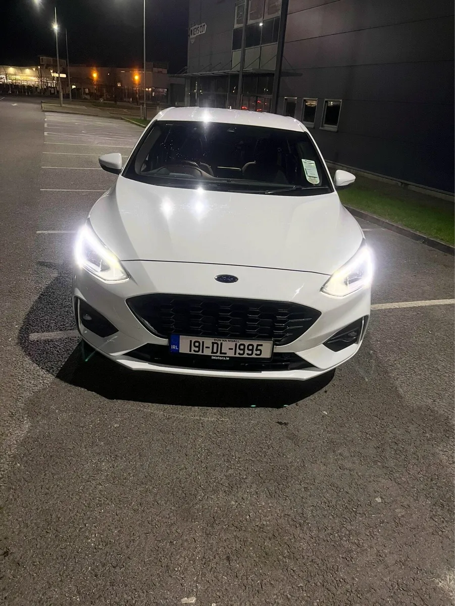 2019 st line ford focus - Image 1