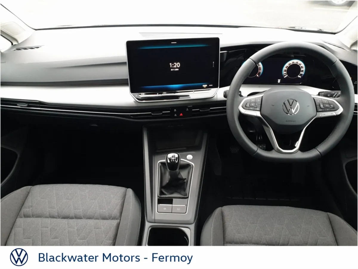 Volkswagen Golf GOLF EDITION 75 1.5 TSI 116HP - Image 2