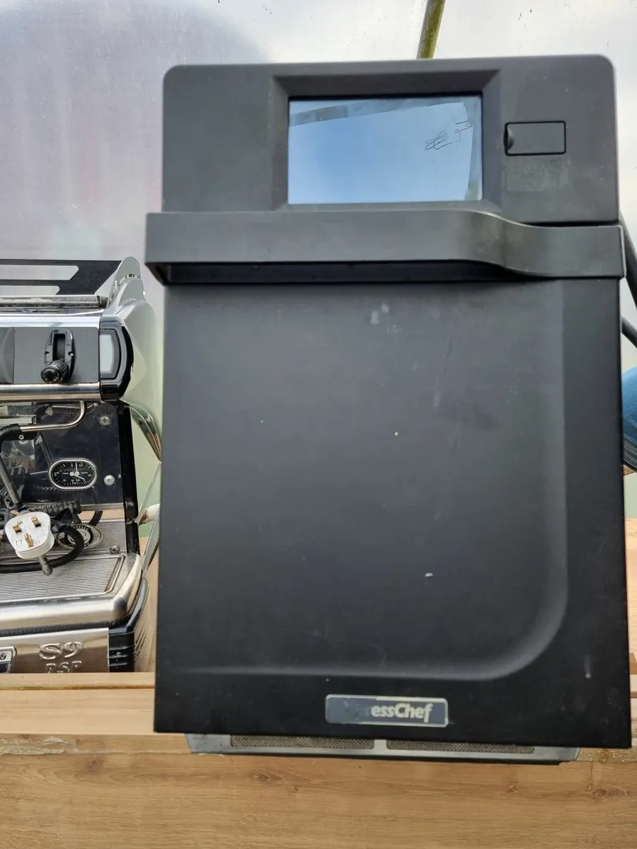 High Speed oven - Image 1