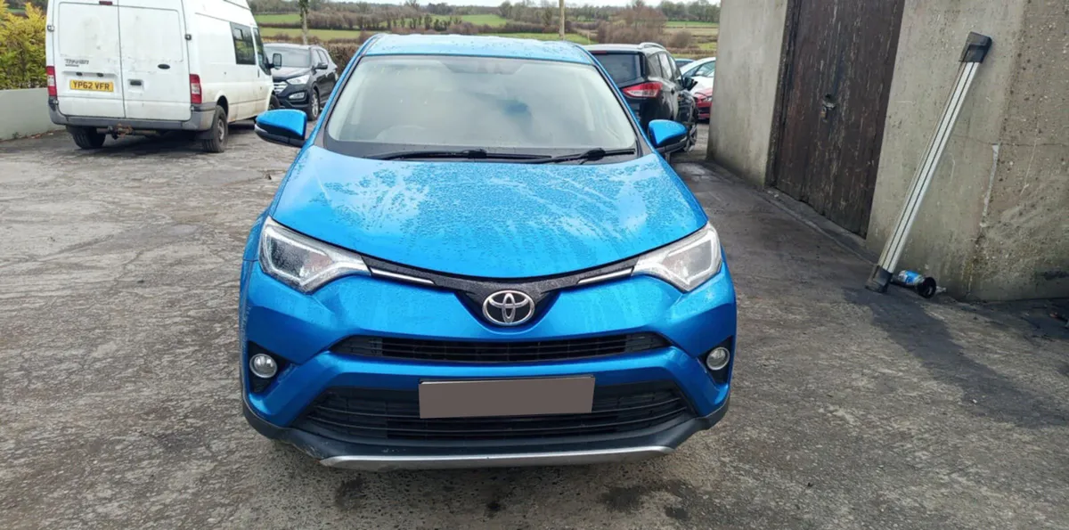 2016 TOYOTA RAV4  2.2 DIESEL FOR BREAKING! - Image 1