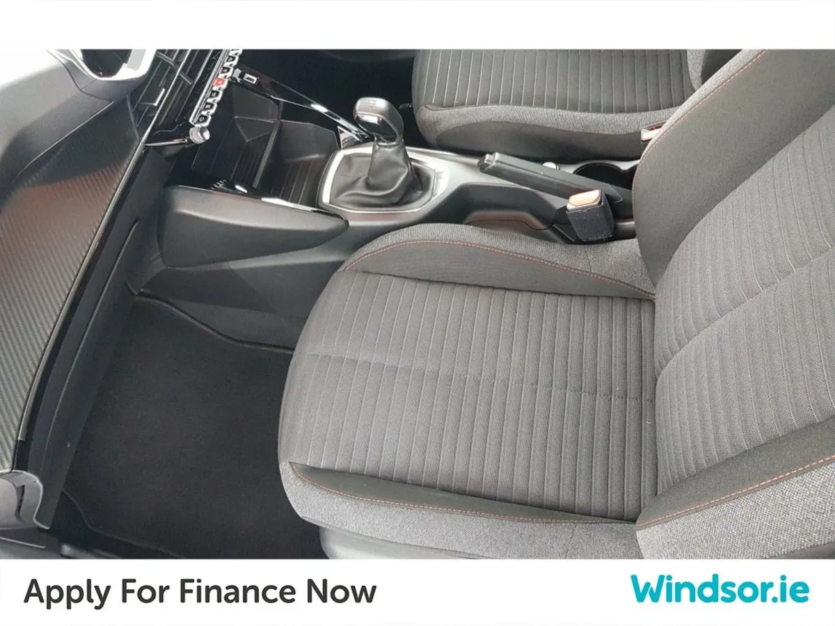 Peugeot 208 1.2 Puretech 75 bhp Active - Image 4