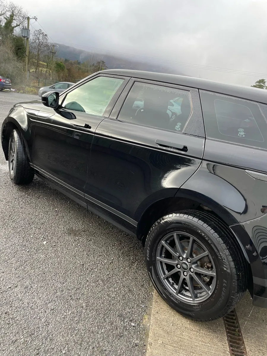 Wanted Range Rover evoque - Image 1