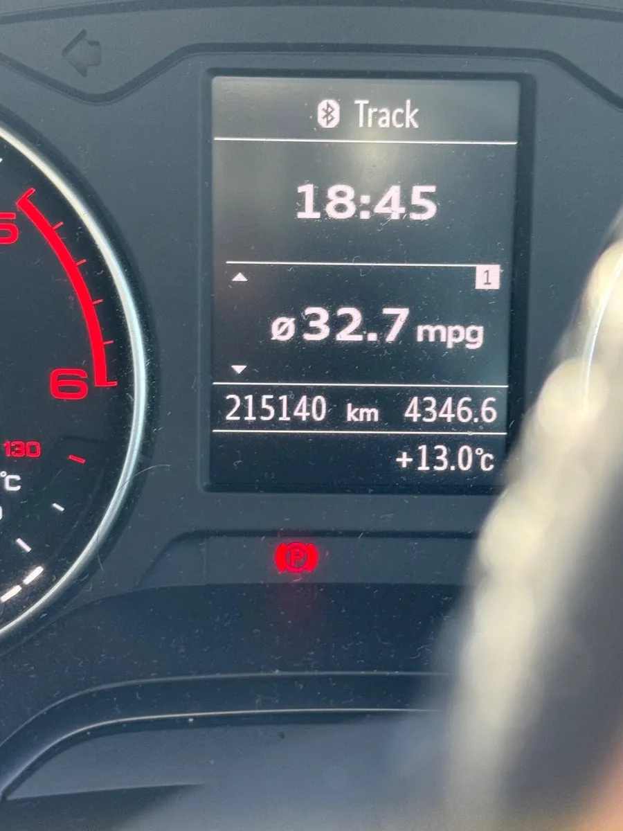 Audi A3 2015 - Image 4