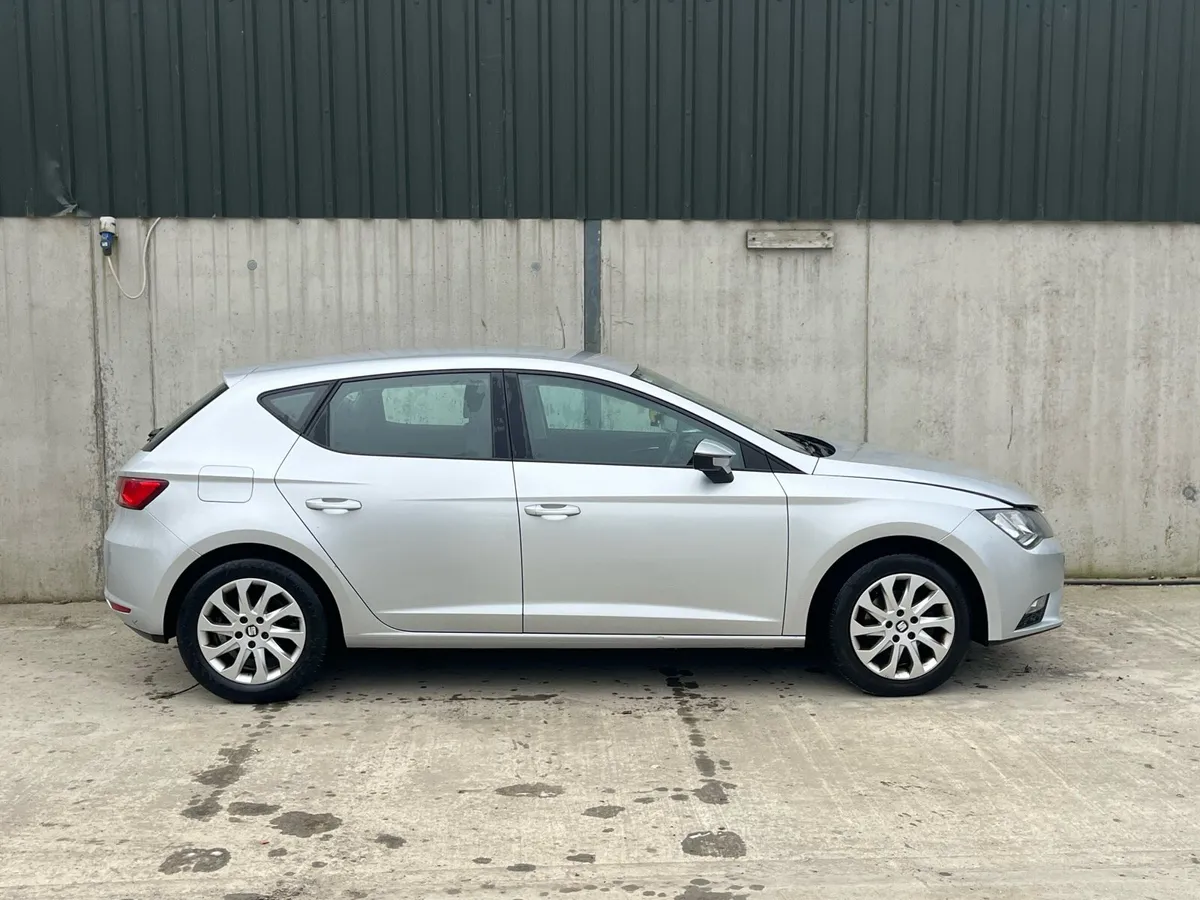 2015 Seat Leon for parts - Image 2